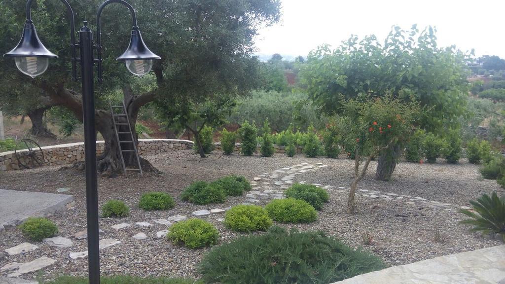 Trullo Sereno Angelo 洛科罗通多 外观 照片