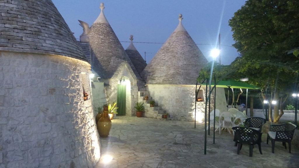 Trullo Sereno Angelo 洛科罗通多 外观 照片