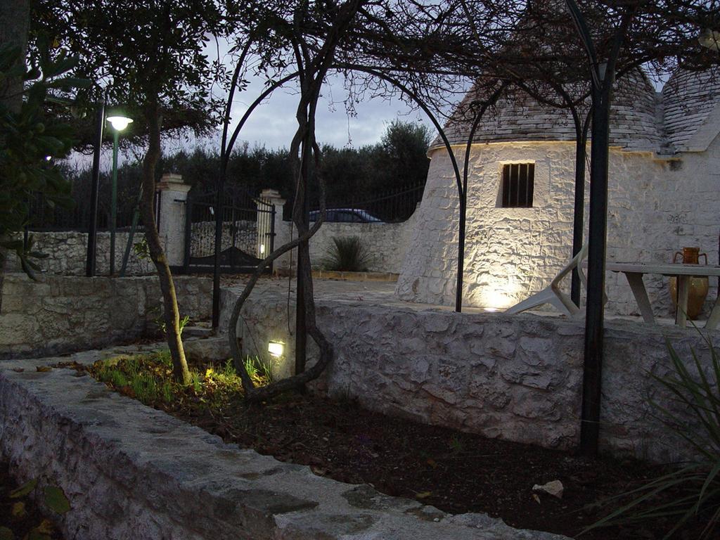 Trullo Sereno Angelo 洛科罗通多 外观 照片