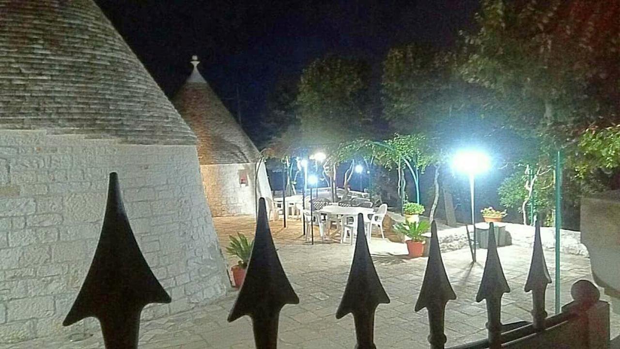 Trullo Sereno Angelo 洛科罗通多 外观 照片